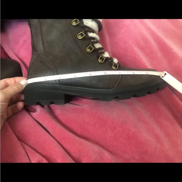 Sorel Lennox Lace Cozy Blackened Brown waterproof suede boots - Picture 12 of 14